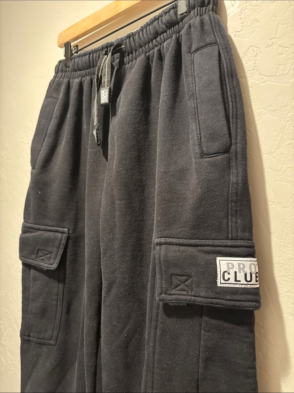 Pro Club Men's Black Cargo Jogger Sweatpants